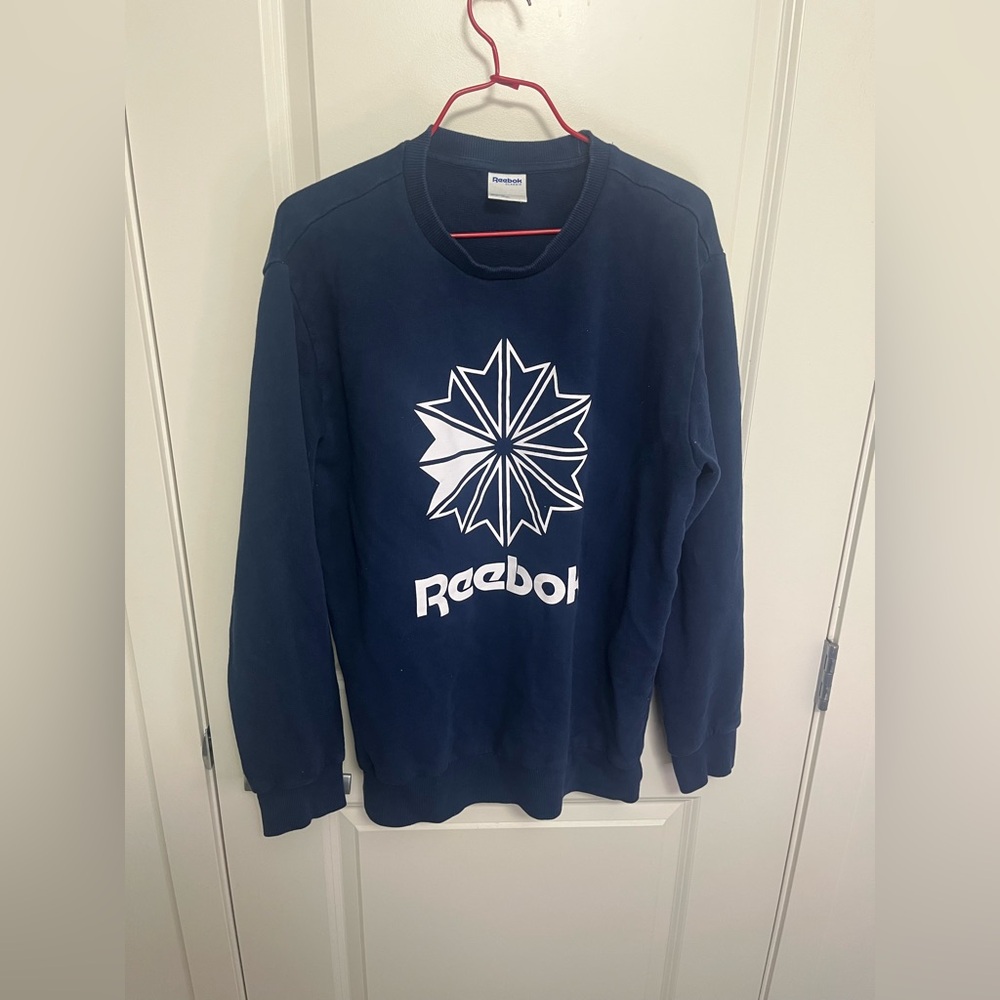 Reebok Men's Dark Blue Sweatshirt in size L